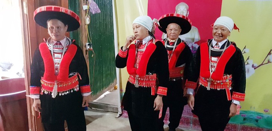 Unique clothing of the Red Dao women